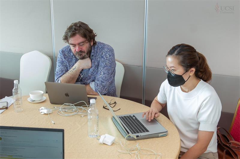 馬來西亞思特雅大學(xué)物流管理榮譽(yù)文學(xué)士